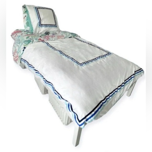 Pottery Barn Teen Ribbon blue stripe duvet twin and euro sham - Picture 1 of 7